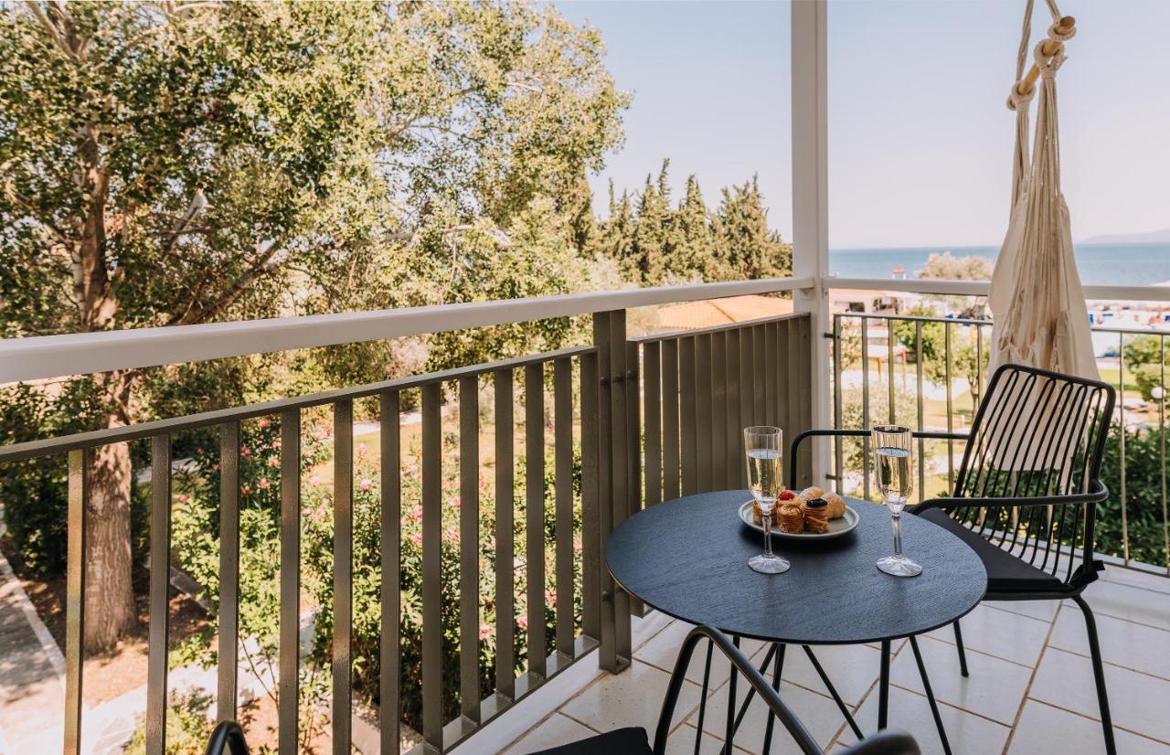 Brown Beach Evia Island, All Inclusive In Eretria, A Member Of Brown Hotels Bagian luar foto
