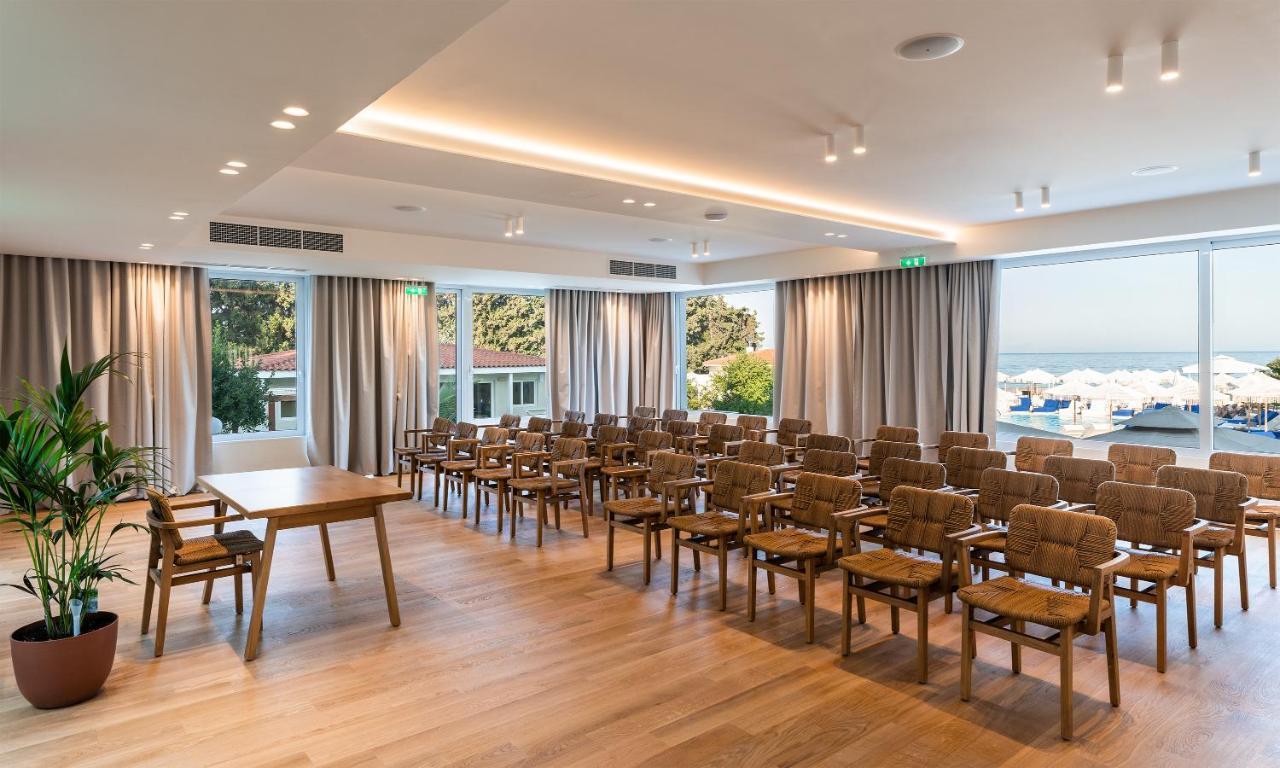 Brown Beach Evia Island, All Inclusive In Eretria, A Member Of Brown Hotels Bagian luar foto