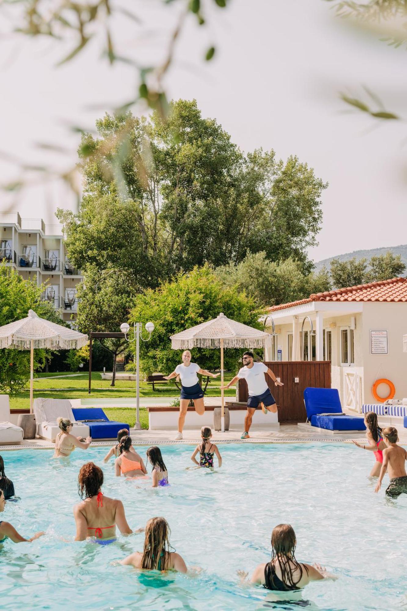 Brown Beach Evia Island, All Inclusive In Eretria, A Member Of Brown Hotels Bagian luar foto